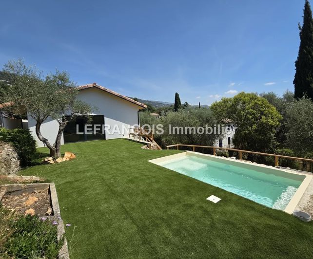 Image No.2-4 Bed House for sale