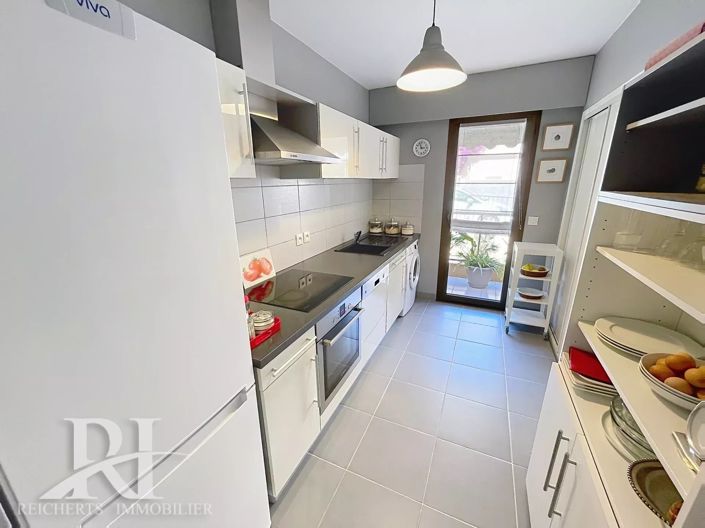 Image No.16-2 Bed Apartment for sale