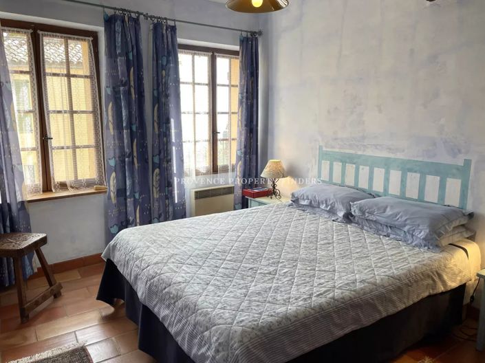 Image No.18-2 Bed House for sale