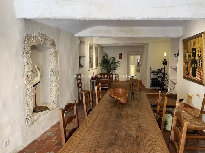 Image No.24-2 Bed House for sale