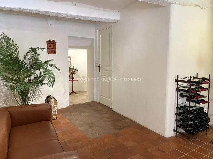 Image No.26-2 Bed House for sale