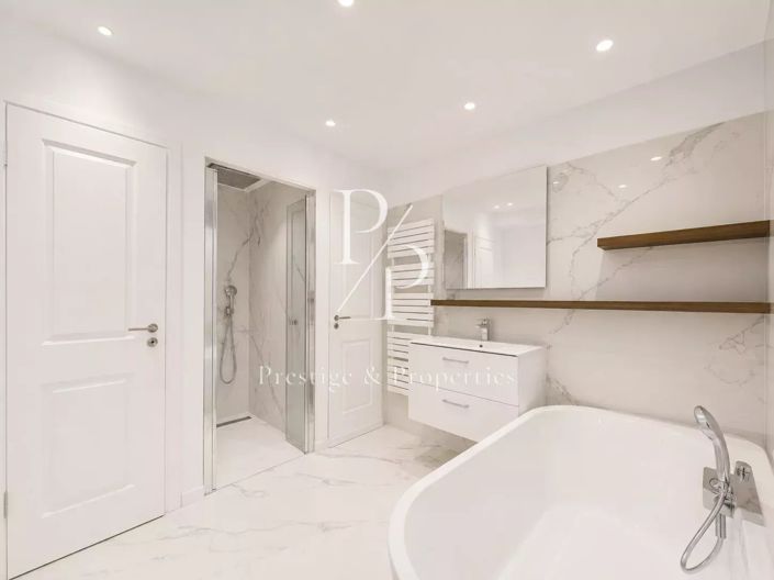 Image No.17-4 Bed Apartment for sale