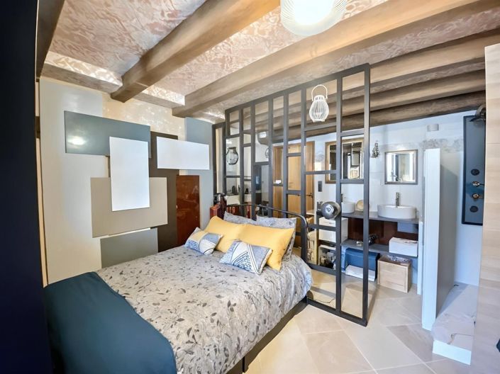 Image No.8-3 Bed House for sale