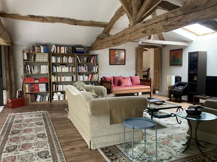 Image No.11-4 Bed House for sale