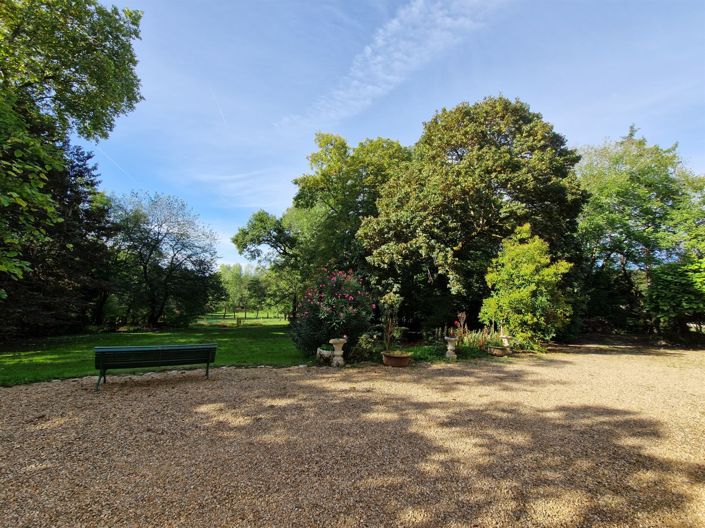 Image No.2-9 Bed House for sale