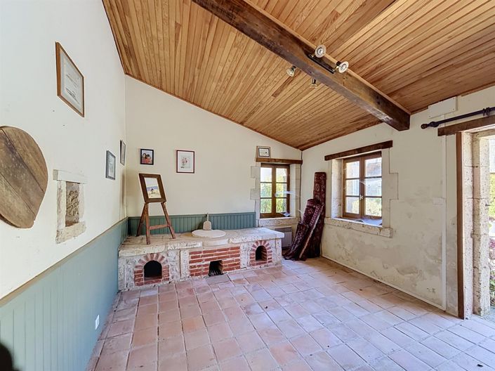 Image No.16-4 Bed House for sale