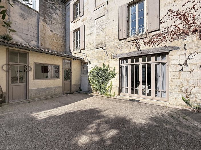 Image No.18-5 Bed House for sale