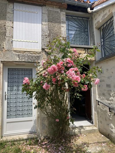 Image No.6-2 Bed House for sale