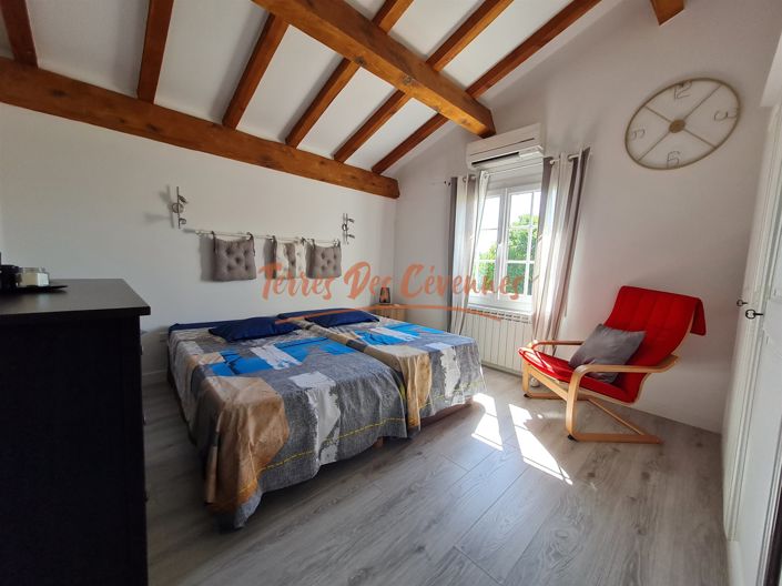 Image No.14-4 Bed House for sale
