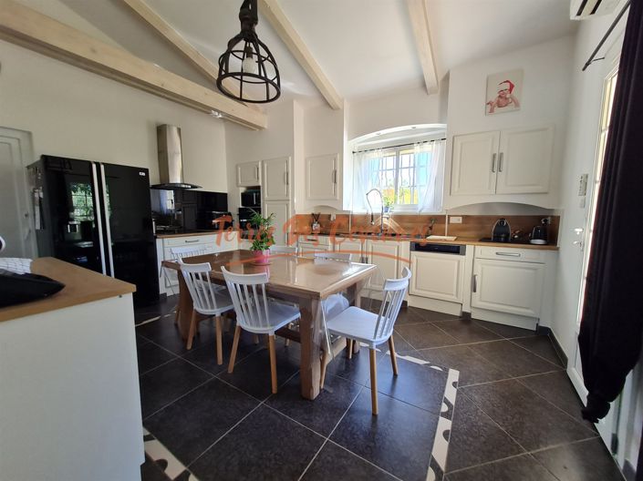 Image No.4-4 Bed House for sale