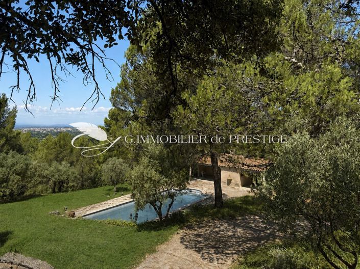 Image No.2-4 Bed House for sale