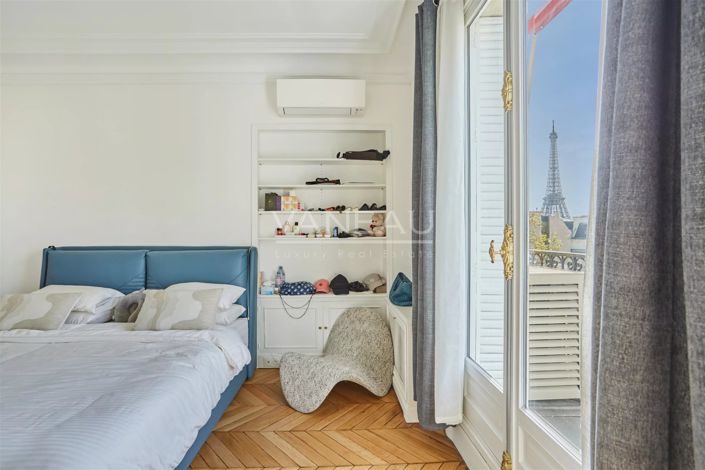 Image No.13-Appartement de 4 chambres à vendre à Paris