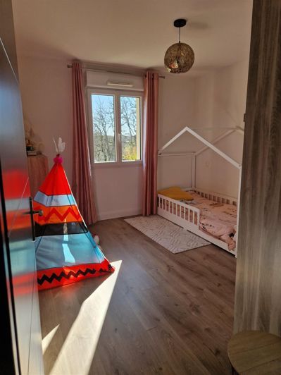 Image No.14-3 Bed House for sale