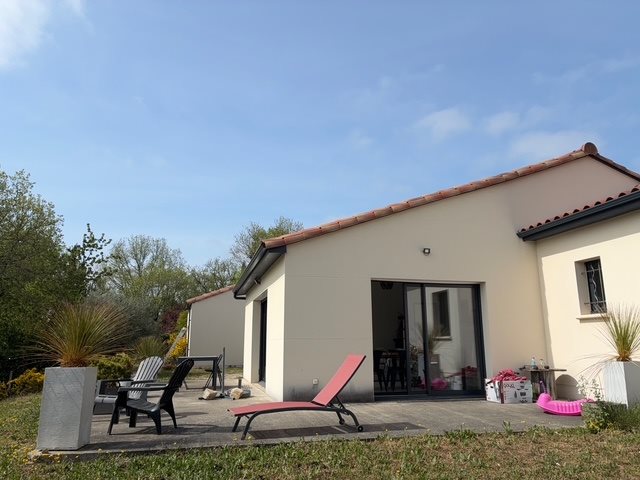Image No.15-3 Bed House for sale