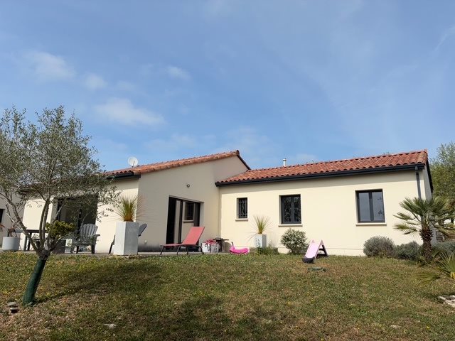 Image No.16-3 Bed House for sale