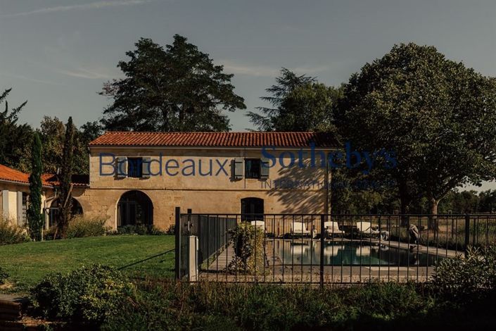 Image No.14-Propriété de 10 chambres à vendre à Bordeaux