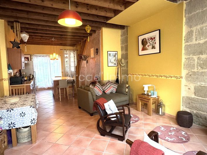 Image No.6-2 Bed House for sale