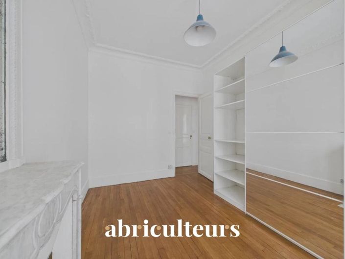 Image No.14-3 Bed Apartment for sale
