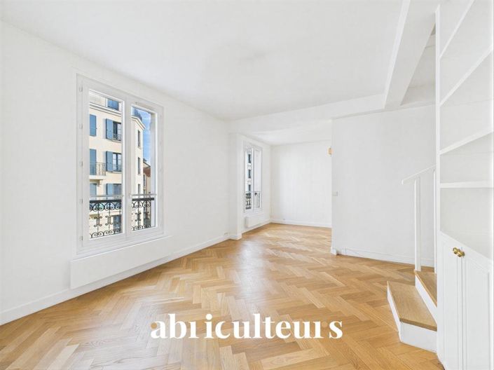 Image No.2-3 Bed Apartment for sale