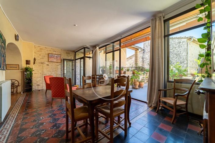 Image No.5-Maison de 2 chambres à vendre à Arpaillargues-et-Aureillac