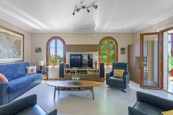 Image No.4-5 Bed House for sale
