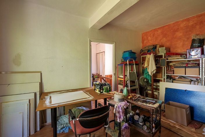 Image No.10-3 Bed House for sale