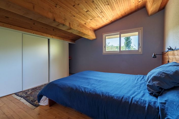 Image No.17-3 Bed House for sale