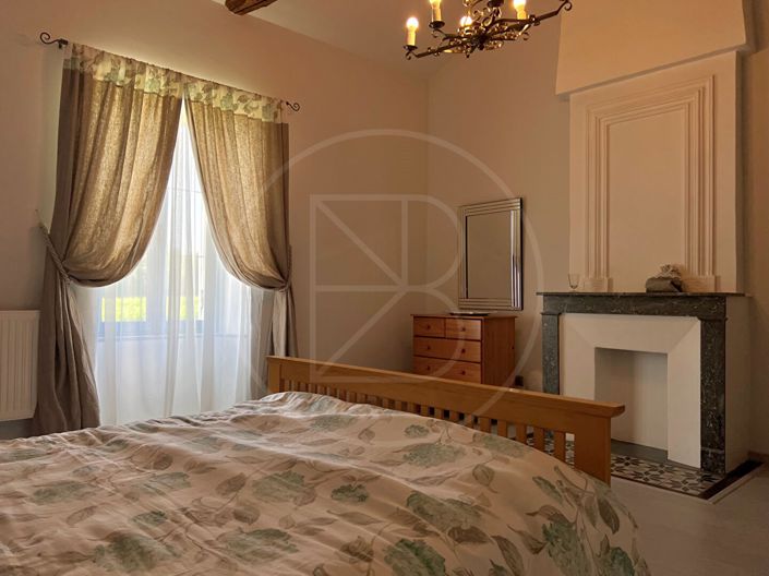 Image No.12-6 Bed House for sale