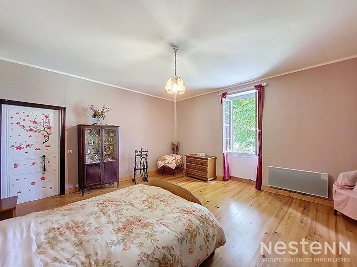 Image No.12-4 Bed House for sale