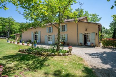 1 - Mirande, Maison