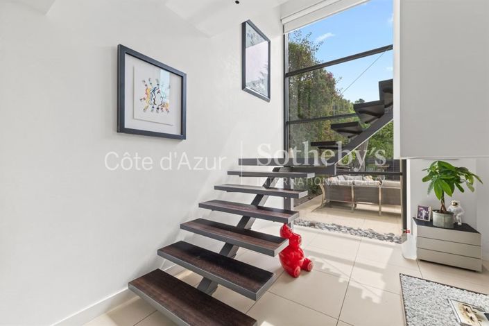 Image No.7-4 Bed Property for sale