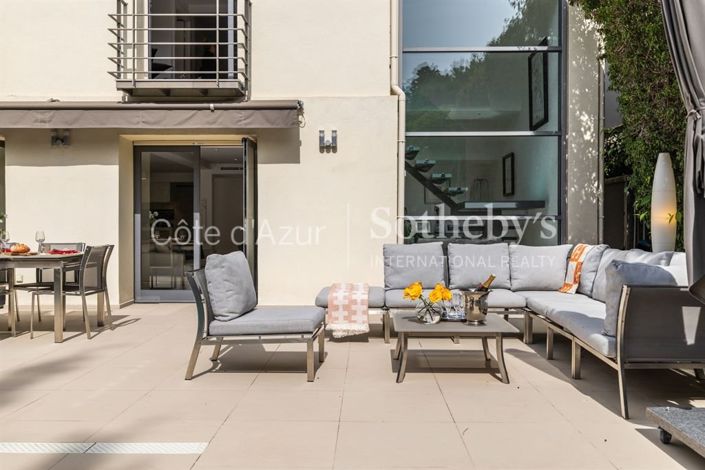 Image No.9-4 Bed Property for sale