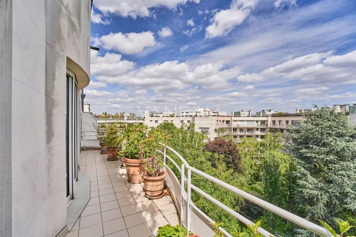 Image No.13-4 Bed Apartment for sale