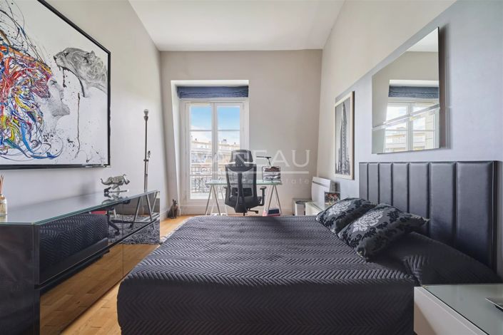 Image No.17-4 Bed Apartment for sale