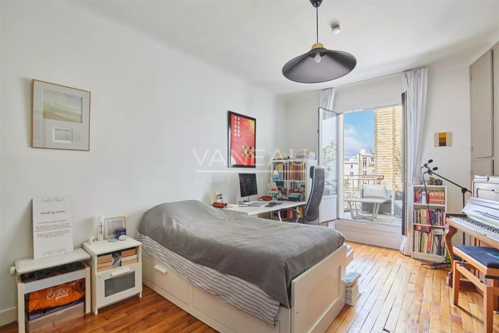 Image No.8-3 Bed Apartment for sale