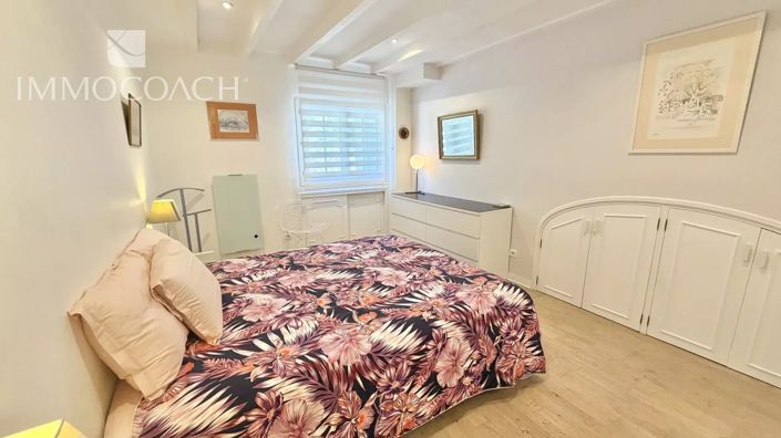 Image No.15-4 Bed Apartment for sale