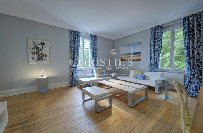 Image No.27-9 Bed Property for sale