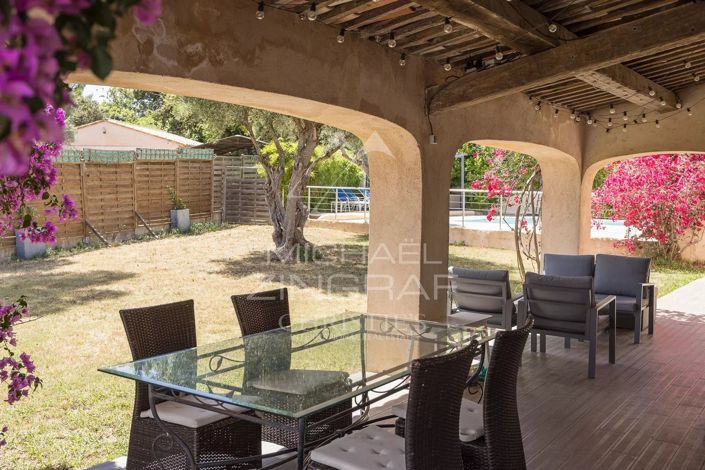 Image No.13-5 Bed House for sale