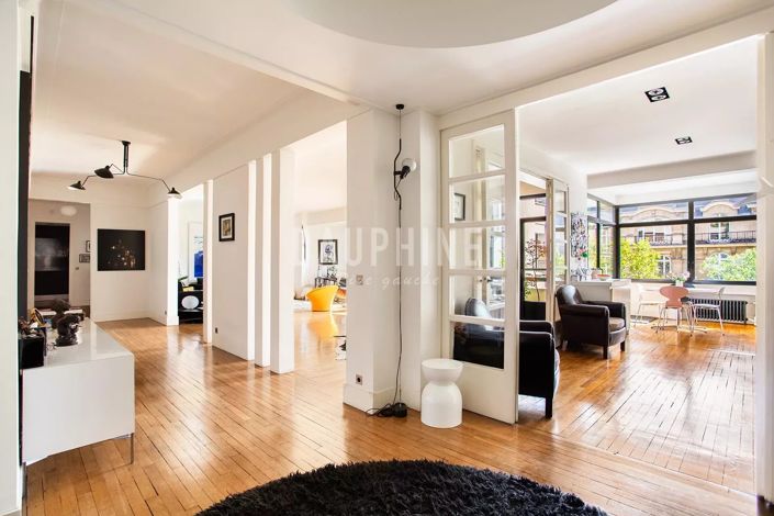 Image No.4-4 Bed Apartment for sale