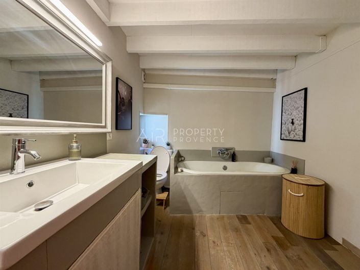 Image No.20-3 Bed House for sale