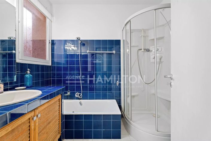 Image No.10-4 Bed House for sale