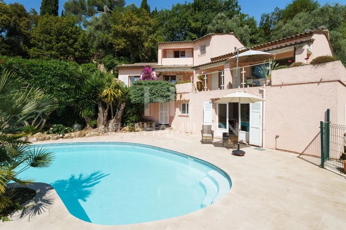 Image No.2-4 Bed House for sale