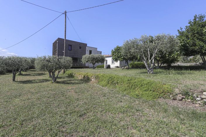 Image No.9-3 Bed House for sale
