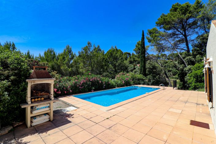 Image No.26-4 Bed House for sale