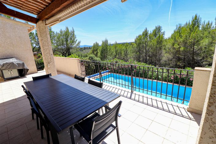 Image No.40-4 Bed House for sale