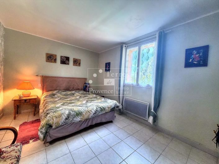 Image No.13-4 Bed House for sale