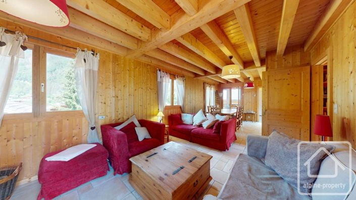Image No.10-5 Bed Property for sale