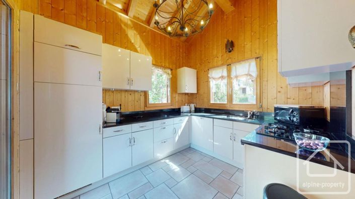 Image No.13-5 Bed Property for sale