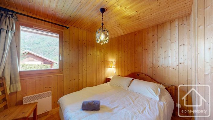 Image No.23-5 Bed Property for sale