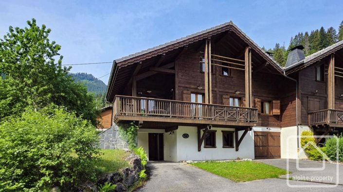 Image No.34-5 Bed Property for sale